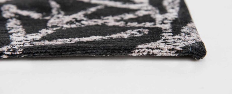 Louis De Poortere rug Romo LX 8741 Lomasi Charcoal side