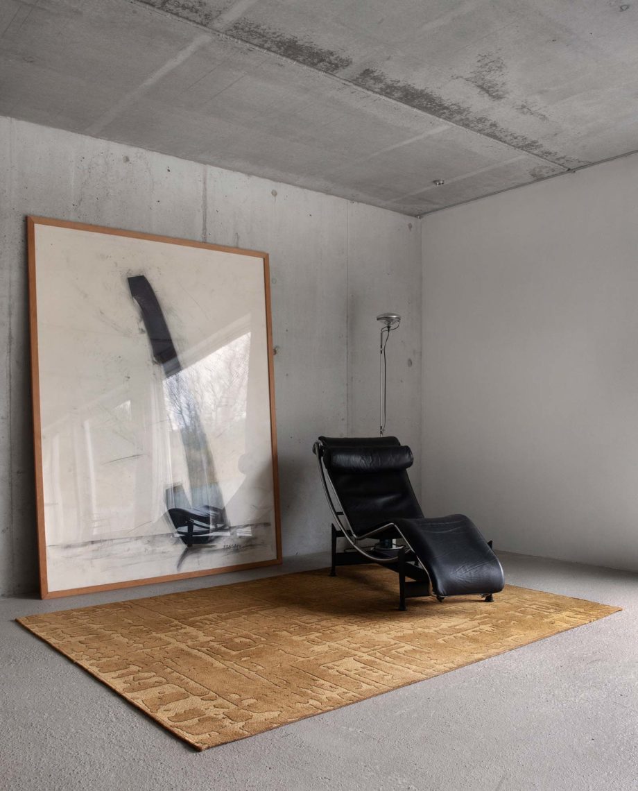 Louis De Poortere dywan LX 9201 Structures Baobab Madagascar Gold interior 3