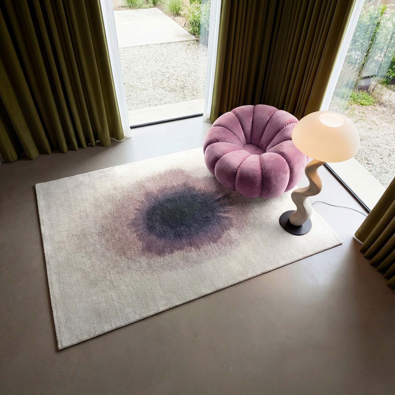 Louis De Poortere dywan Meditation 2101 Drop Purple Smoke interior